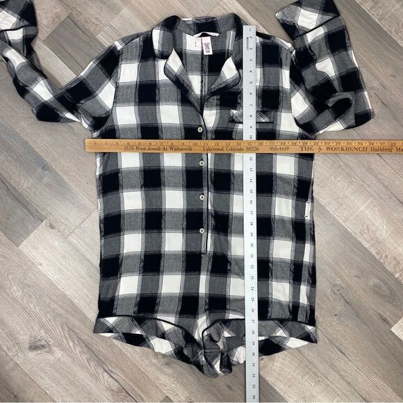 Victoria’s Secret Plaid Flannel Shorts Sleep Romper Black White Small - Picture 11 of 13